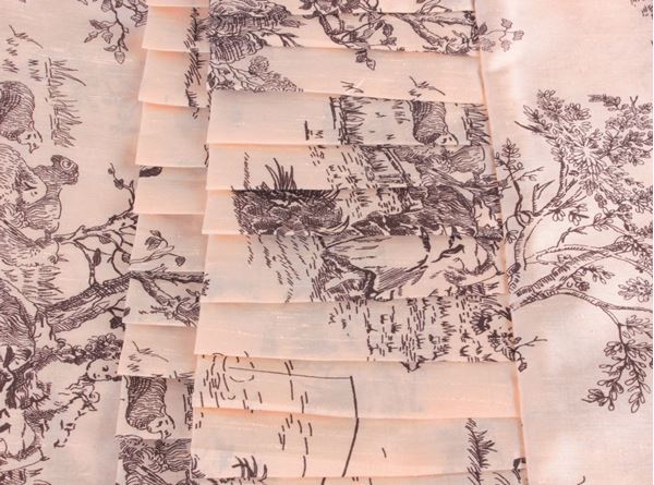 Tafta Ekru Füme Toile Du Jouy Desen Yatak Throw Şalı Runnerı resmi