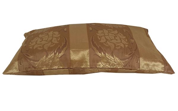 TAFTA KUMAŞ KAHVE GOLD OTTOMAN DESEN DEKORATİF KIRLENT YASTIK KILIFI resmi