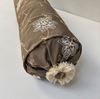 resm HAKİ TAFTA NAKIŞLI KUMAŞ 53x17 cm SİLİNDİR SOSİS YASTIK