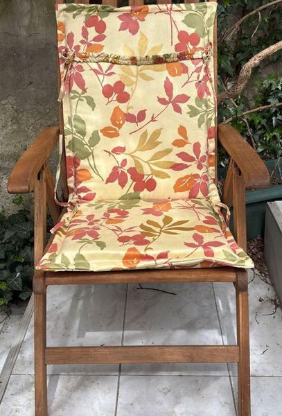 YASTIKMİNDER KOTON NUBUK BEJ PEMBE ÇİÇEK DESENLİ OTURMA 40X42 cm SIRT 42X55 cm SANDALYE MİNDERİ resmi